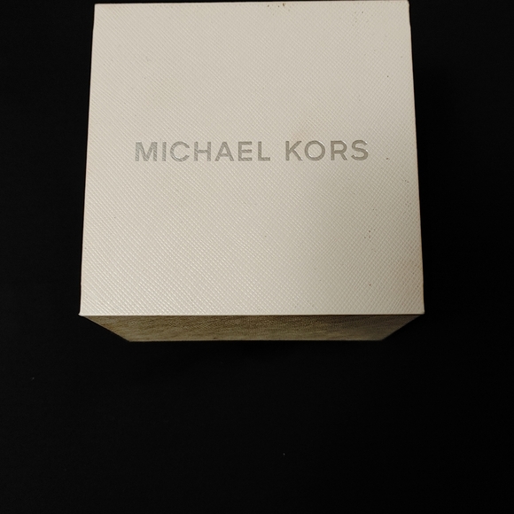 Michael Kors black face Lake watch - Picture 4 of 4